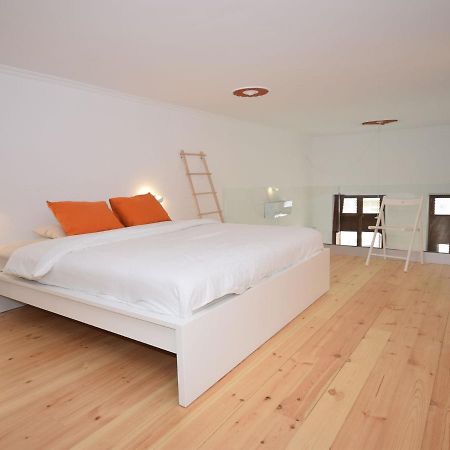 Modern Holiday Home In Olh O With Terrace 奥良 外观 照片