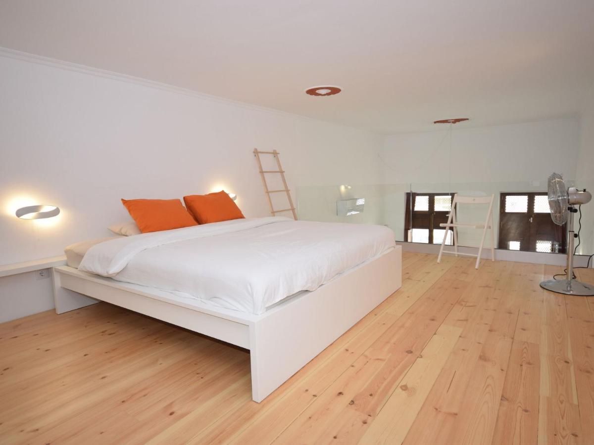 Modern Holiday Home In Olh O With Terrace 奥良 外观 照片