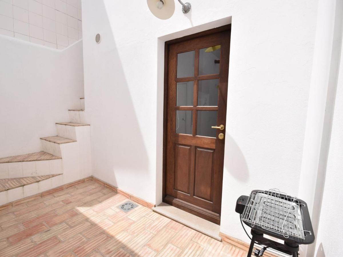 Modern Holiday Home In Olh O With Terrace 奥良 外观 照片