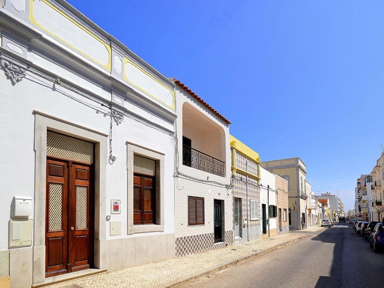 Modern Holiday Home In Olh O With Terrace 奥良 外观 照片